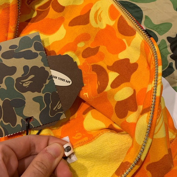 Bape A Bathing Ape PUBG Camo Shark Hoodie - Picture 4 of 8